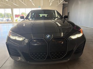 BMW i4 eDrive40 2022 à Saint-Jean-Sur-Richelieu, Québec - 3 - w320h240px