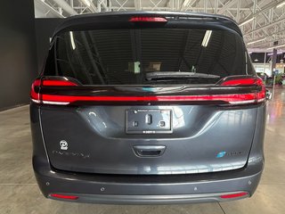 2021 Chrysler Pacifica Hybrid Touring L Plus in Saint-Jean-Sur-Richelieu, Quebec - 6 - w320h240px