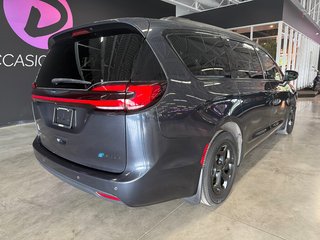 2021 Chrysler Pacifica Hybrid Touring L Plus in Saint-Jean-Sur-Richelieu, Quebec - 4 - w320h240px