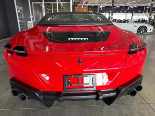 Ferrari Roma Spider  2024 à Saint-Jean-Sur-Richelieu, Québec - 5 - w320h240px