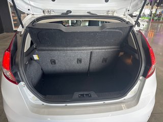 Ford Fiesta SE 2018 à Saint-Jean-Sur-Richelieu, Québec - 6 - w320h240px