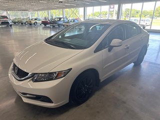 Honda Civic Sdn LX 2013 à Saint-Jean-Sur-Richelieu, Québec - 5 - w320h240px