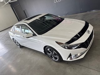 Hyundai Elantra Ultimate 2021 à Saint-Jean-Sur-Richelieu, Québec - 2 - w320h240px