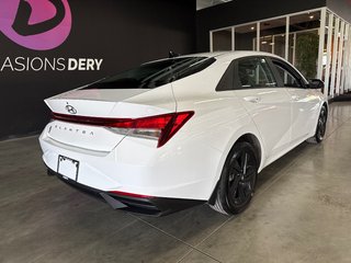 2023 Hyundai Elantra Preferred in Saint-Jean-Sur-Richelieu, Quebec - 5 - w320h240px