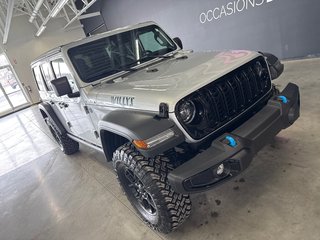 2024 Jeep WRANGLER UNLIMITED 4XE Willys in Saint-Jean-Sur-Richelieu, Quebec - 2 - w320h240px