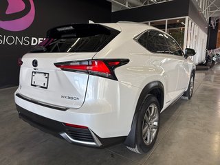 2021 Lexus NX 300h PREMIUM in Saint-Jean-Sur-Richelieu, Quebec - 6 - w320h240px
