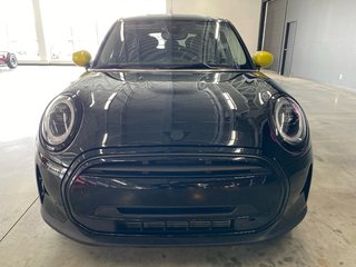 2022 MINI 5 Door Cooper in Saint-Jean-Sur-Richelieu, Quebec - 3 - w320h240px