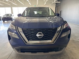 Nissan Rogue SV 2023 à Saint-Jean-Sur-Richelieu, Québec - 3 - w320h240px