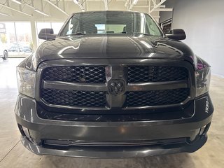 2018 Ram 1500 Express in Saint-Jean-Sur-Richelieu, Quebec - 3 - w320h240px