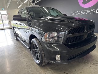 2018 Ram 1500 Express in Saint-Jean-Sur-Richelieu, Quebec - 2 - w320h240px