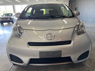 2014 Scion iQ 10 serie in Saint-Jean-Sur-Richelieu, Quebec - 3 - w320h240px