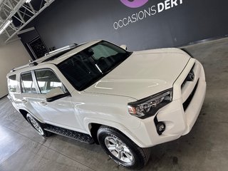 Toyota 4Runner SR5 2022 à Saint-Jean-Sur-Richelieu, Québec - 2 - w320h240px