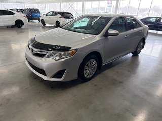 Toyota Camry Hybrid LE 2013 à Saint-Jean-Sur-Richelieu, Québec - 6 - w320h240px