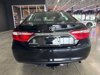 Toyota Camry LE 2016 à Saint-Jean-Sur-Richelieu, Québec - 5 - w320h240px