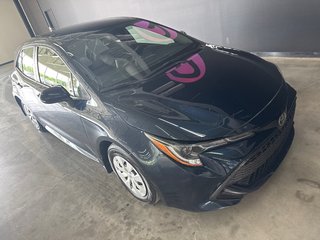 2020 Toyota Corolla Hatchback BASE in Saint-Jean-Sur-Richelieu, Quebec - 2 - w320h240px