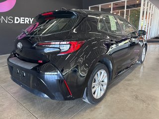 Toyota Corolla Hatchback SE 2023 à Saint-Jean-Sur-Richelieu, Québec - 4 - w320h240px
