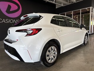 Toyota Corolla Hatchback SE 2025 à Saint-Jean-Sur-Richelieu, Québec - 4 - w320h240px