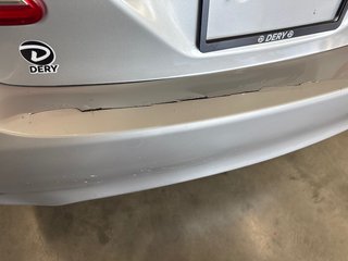 2012 Toyota Corolla CE in Saint-Jean-Sur-Richelieu, Quebec - 6 - w320h240px