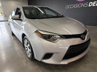 2014 Toyota Corolla LE in Saint-Jean-Sur-Richelieu, Quebec - 2 - w320h240px