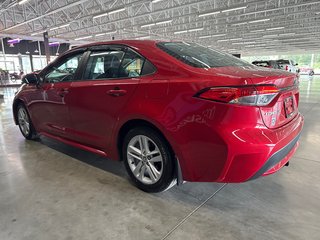 2020 Toyota Corolla LE in Saint-Jean-Sur-Richelieu, Quebec - 6 - w320h240px