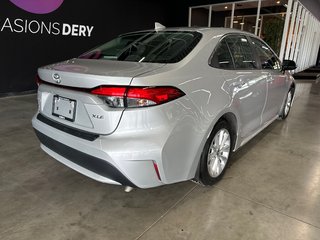2022 Toyota Corolla XLE in Saint-Jean-Sur-Richelieu, Quebec - 5 - w320h240px