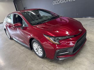 2022 Toyota Corolla SE in Saint-Jean-Sur-Richelieu, Quebec - 2 - w320h240px