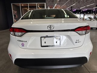 2026 Toyota Corolla Hybrid LE in Saint-Jean-Sur-Richelieu, Quebec - 6 - w320h240px