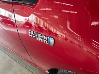 2020 Toyota PRIUS PRIME GROUPE AMÉLIORÉ in Saint-Jean-Sur-Richelieu, Quebec - 4 - w320h240px