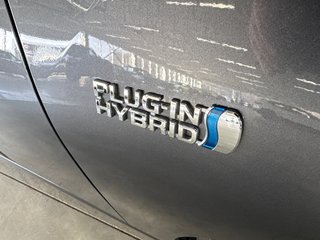 2021 Toyota Prius Prime in Saint-Jean-Sur-Richelieu, Quebec - 4 - w320h240px