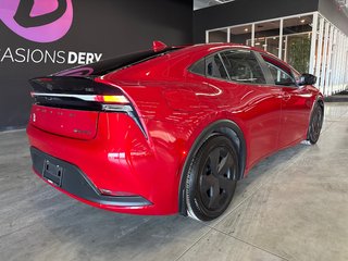 2023 Toyota Prius Prime SE in Saint-Jean-Sur-Richelieu, Quebec - 4 - w320h240px