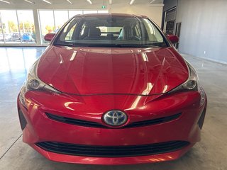 Toyota Prius  2016 à Saint-Jean-Sur-Richelieu, Québec - 3 - w320h240px