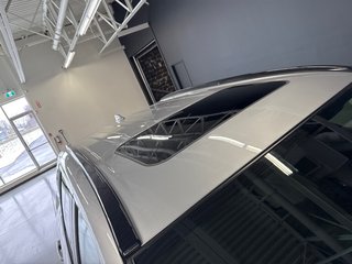 2024 Toyota RAV4 Prime SE in Saint-Jean-Sur-Richelieu, Quebec - 5 - w320h240px