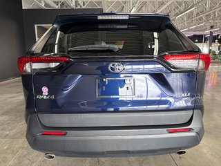 2021 Toyota RAV4 XLE in Saint-Jean-Sur-Richelieu, Quebec - 6 - w320h240px