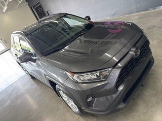 Toyota RAV4 XLE 2021 à Saint-Jean-Sur-Richelieu, Québec - 2 - w320h240px