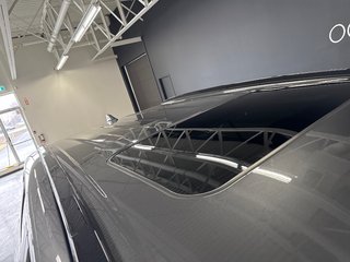 2022 Toyota RAV4 XLE in Saint-Jean-Sur-Richelieu, Quebec - 4 - w320h240px