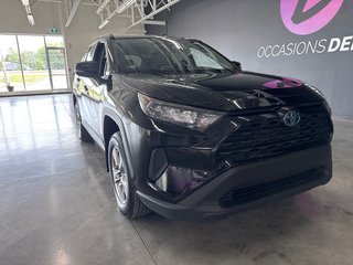 2023 Toyota RAV4 LE in Saint-Jean-Sur-Richelieu, Quebec - 2 - w320h240px