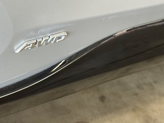 Toyota RAV4 Hybrid SE 2023 à Saint-Jean-Sur-Richelieu, Québec - 5 - w320h240px