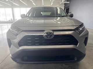 2023 Toyota RAV4 LE in Saint-Jean-Sur-Richelieu, Quebec - 3 - w320h240px