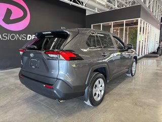 2023 Toyota RAV4 LE in Saint-Jean-Sur-Richelieu, Quebec - 4 - w320h240px