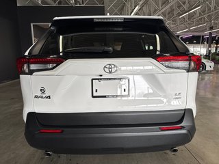 2025 Toyota RAV4 LE in Saint-Jean-Sur-Richelieu, Quebec - 5 - w320h240px