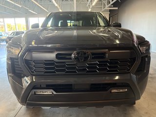 2026 Toyota Tacoma TRD OFF ROAD in Saint-Jean-Sur-Richelieu, Quebec - 3 - w320h240px