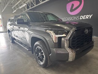 Toyota Tundra SR5 2024 à Saint-Jean-Sur-Richelieu, Québec - 2 - w320h240px