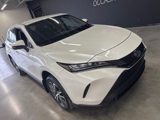 2022 Toyota Venza LE in Saint-Jean-Sur-Richelieu, Quebec - 2 - w320h240px