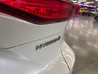 2022 Toyota Venza LE in Saint-Jean-Sur-Richelieu, Quebec - 6 - w320h240px