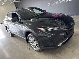 2023 Toyota Venza LIMITED in Saint-Jean-Sur-Richelieu, Quebec - 2 - w320h240px