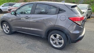 2022  HR-V LX in Longueuil, Quebec - 5 - w320h240px