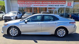 2020  Camry SE in Longueuil, Quebec - 6 - w320h240px