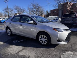 2019  Corolla CE in Longueuil, Quebec - 4 - w320h240px
