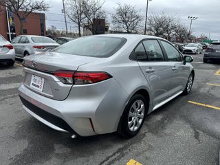 2022  Corolla LE in Longueuil, Quebec - 4 - w320h240px