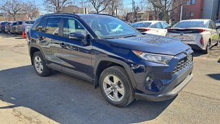 2020  RAV4 XLE in Longueuil, Quebec - 2 - w320h240px